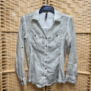 EUC Elon Long Sleeve Button Up Blouse